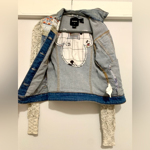 ✨New! Disney Desigual Mickey Embroidered Jean Jacket - Picture 10 of 12